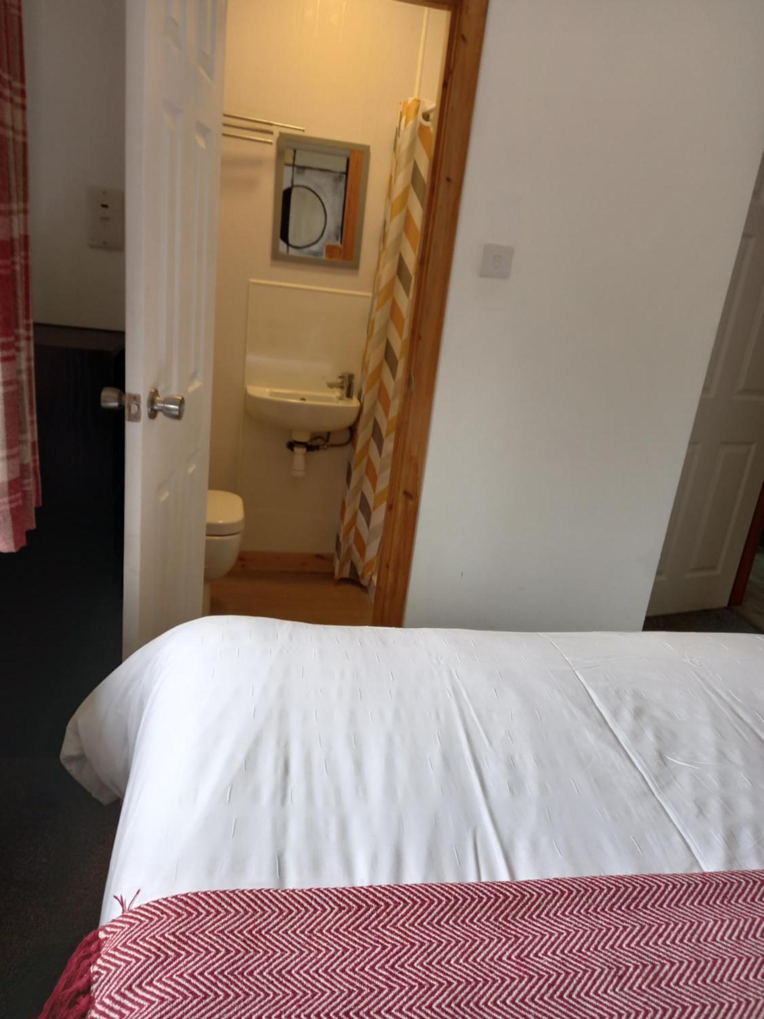 פורט ויליאם Hawthorn Lodge מראה חיצוני תמונה